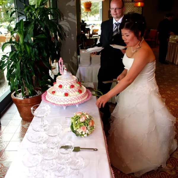 Foto 002: Hochzeit Huong & Peter, 8. Oktober 2011, 14:18 Uhr