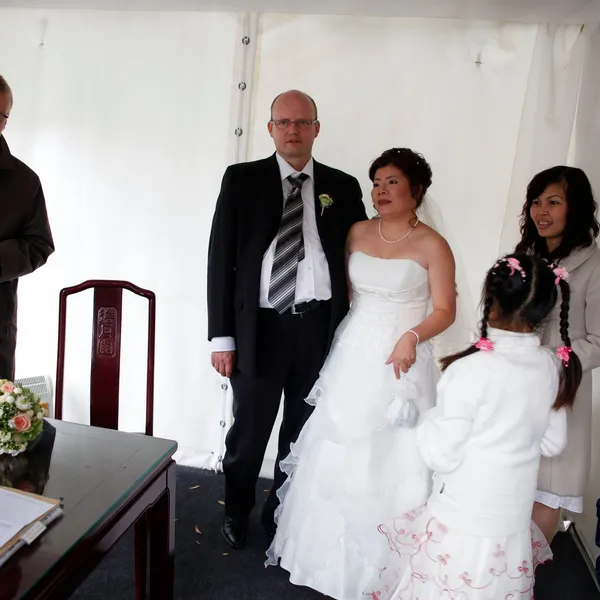 Foto 013: Hochzeit Huong & Peter, 8. Oktober 2011, 10:14 Uhr