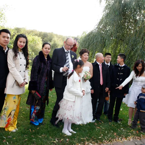 Foto 020: Hochzeit Huong & Peter, 8. Oktober 2011, 10:17 Uhr