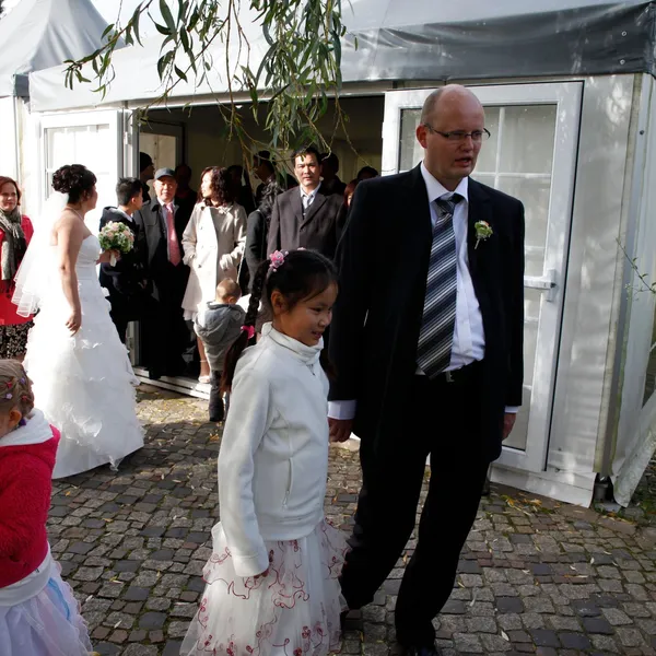 Foto 029: Hochzeit Huong & Peter, 8. Oktober 2011, 10:22 Uhr