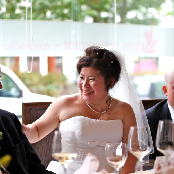 Foto 481: Hochzeit Huong & Peter, 8. Oktober 2011, 14:05 Uhr
