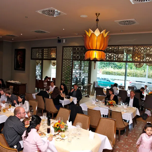 Foto 436: Hochzeit Huong & Peter, 8. Oktober 2011, 13:23 Uhr